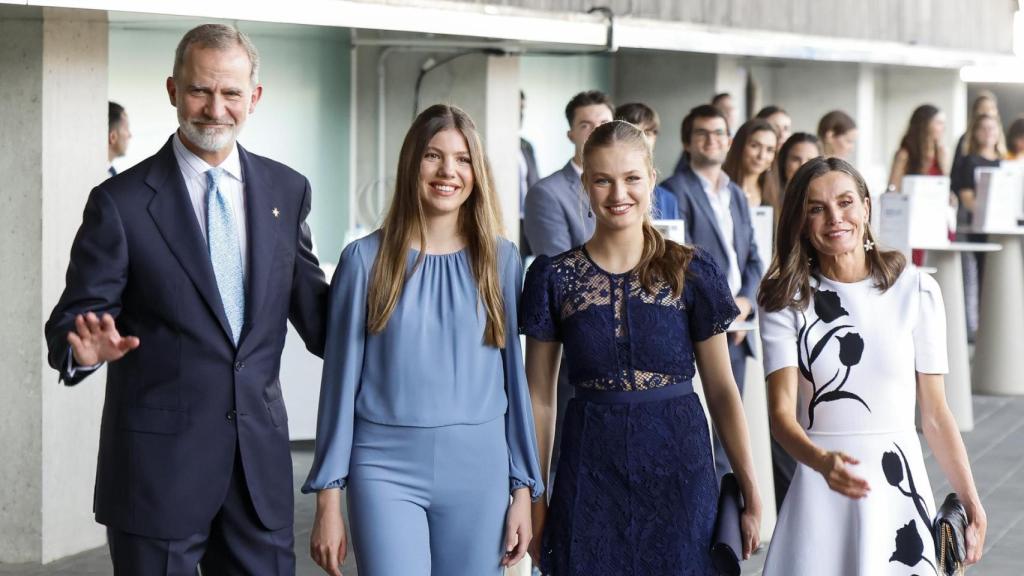 Los Reyes y sus hijas en los Premios Princesa de Girona 2024.
