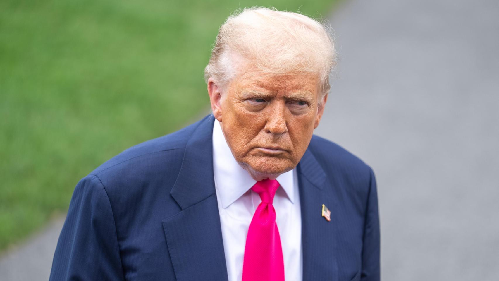 Donald Trump admite que algunos deportados pueden llegar a volver legalmente para trabajar.