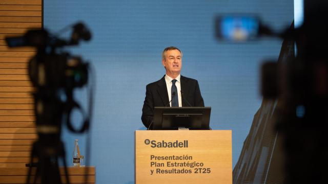César González-Bueno, consejero delegado de Sabadell, el jueves durante la rueda de prensa de resultados del primer semestre y de presentación del nuevo plan estratégico.