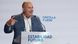 Tellado asegura que las CC.AA. "han puesto más medios" que el Gobierno central para la extinción de incendios