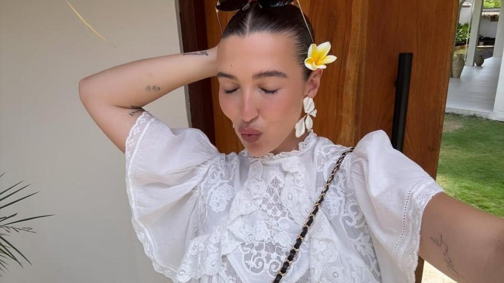 Alba Díaz con la blusa más viral de Zara.