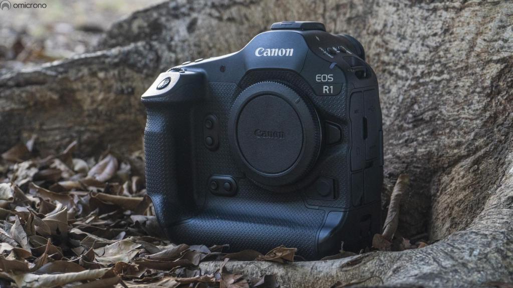 Canon EOS R1.