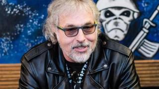 Paul Mario Day en una rueda de prensa. Foto sacada de redes