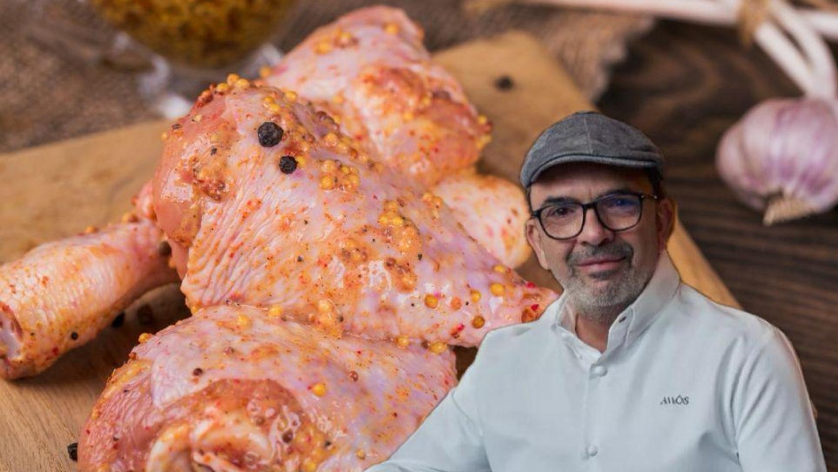 El chef Jesús Sánchez, con tres estrellas Michelin, junto a un plato de pollo especiado.
