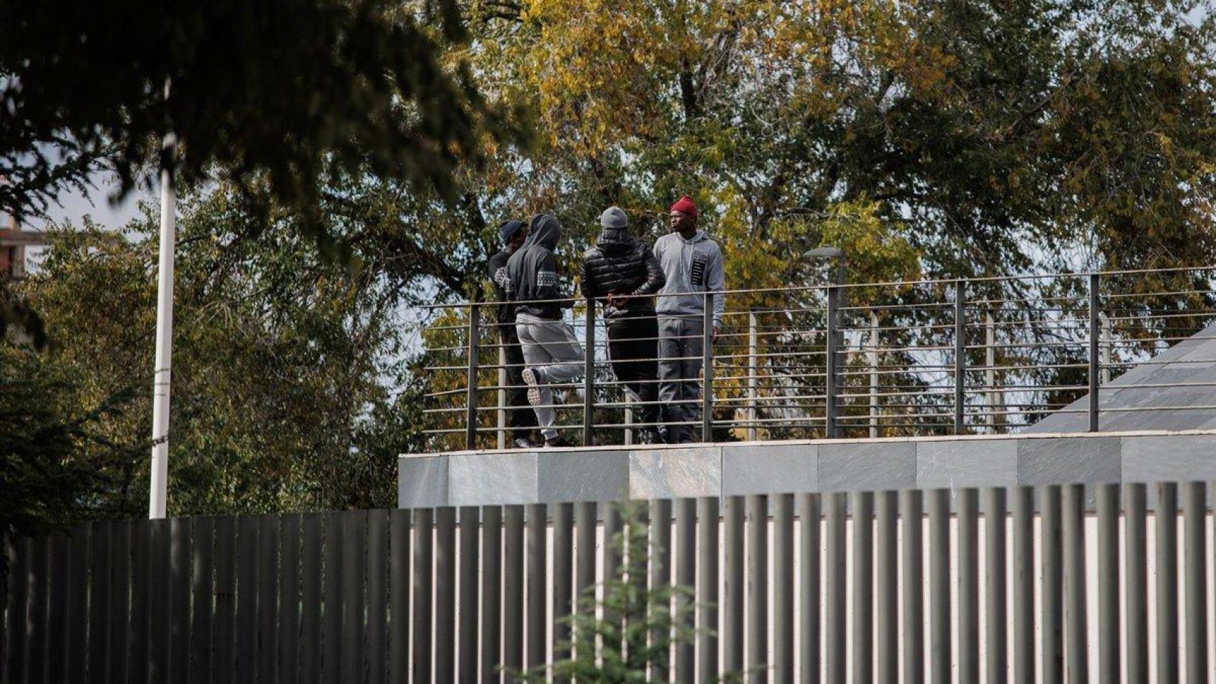 Sanchez intenta evitar el cierre del centro de refugiados de Pozuelo y recurre la decisión del Ayuntamiento
