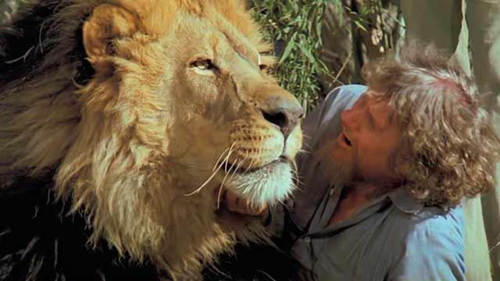 Fotograma de 'El gran rugido'.