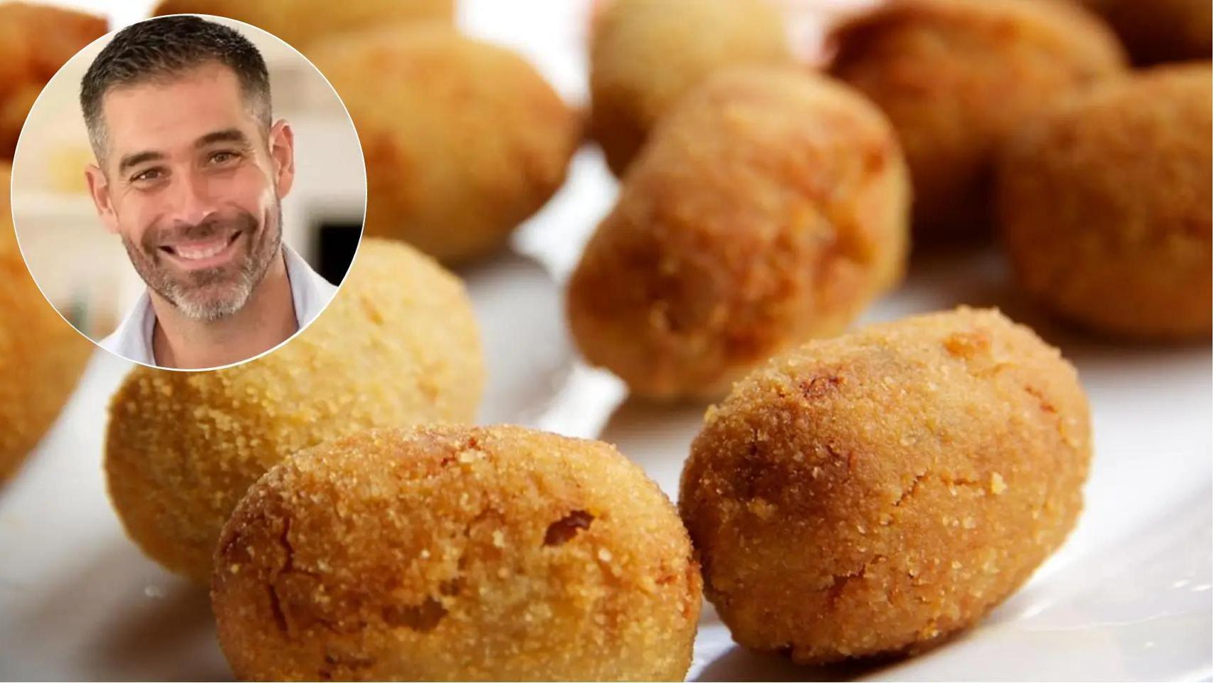 Pablo Ojeda demostrando la felicidad que solo pueden otorgar las croquetas.