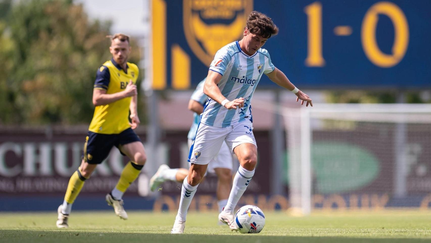 Carlos Dotor durante el Oxford United vs. Málaga CF