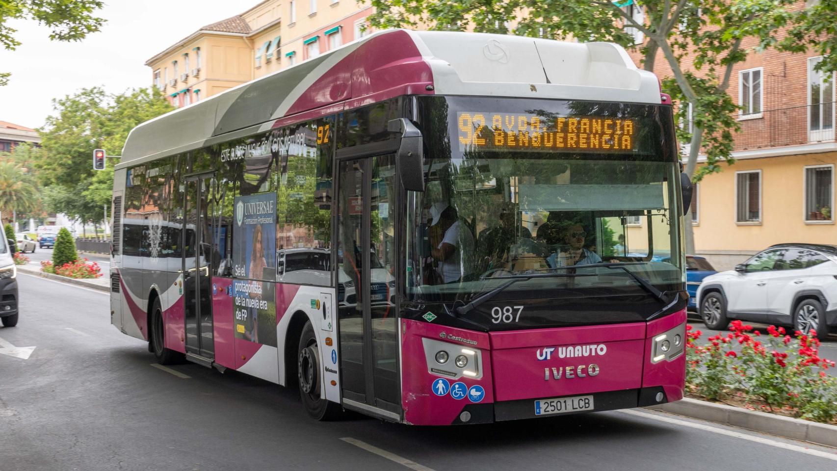 La línea 92 del servicio de autobuses urbanos de Toledo es una de las más utilizadas.
