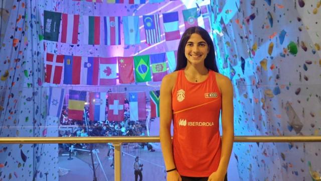 La escaladora de Cambre (A Coruña) Nora García Maestu