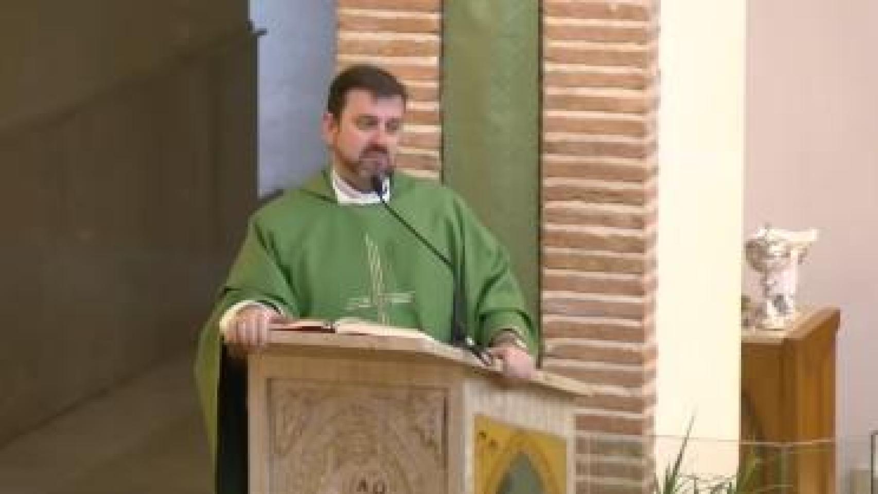 El párroco de Valdepeñas, Emilio Monte.