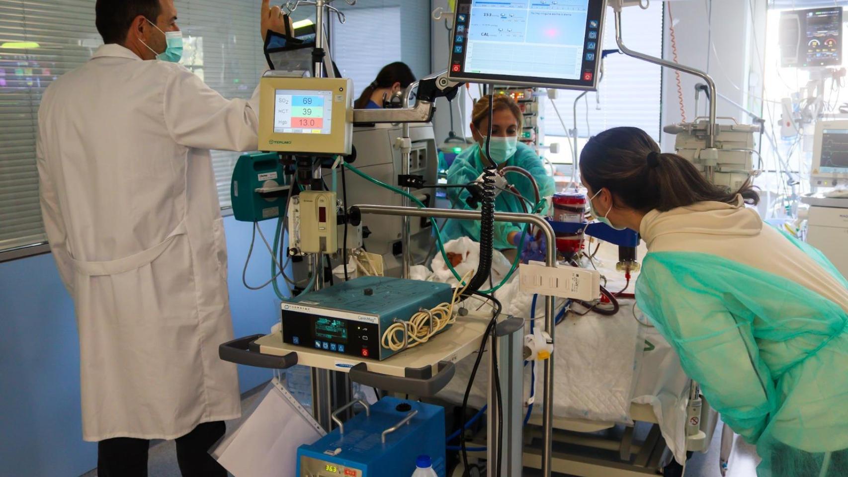 El transporte interhospitalario en ECMO del Materno Infantil de Málaga.