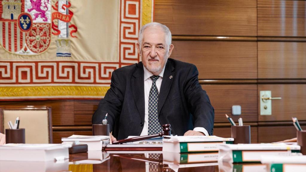 Presidente del Tribunal Constitucional, Cándido Conde-Pumpido durante un pleno en junio.