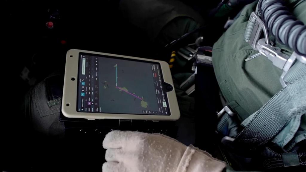 iPad en la cabina de un caza