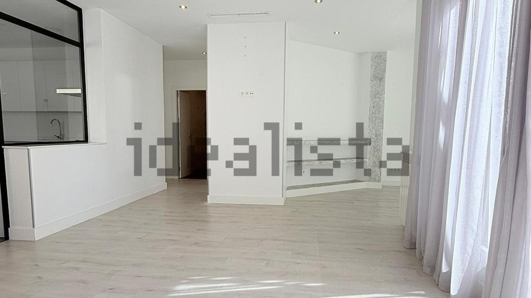 Imagen del ático donde vivía Cerdán publicada en Idealista.