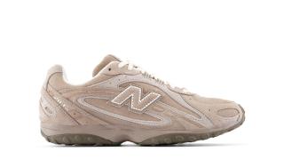 El otoño-invierno comienza en tus pies: los modelos de zapatillas imprescindibles en los que deberías invertir