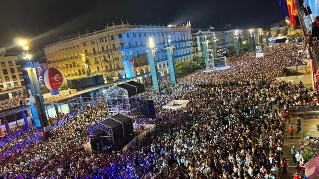La plaza del Pilar en el pregón de 2024