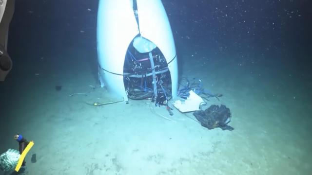 Fotograma del vídeo en el que se pueden ver los restos del Titan en el lecho marino.