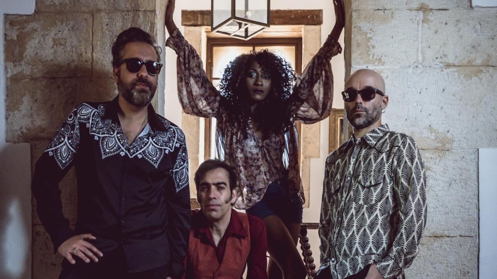 Koko-Jeans & The Tonics actuará el 28 de noviembre en MEGA.