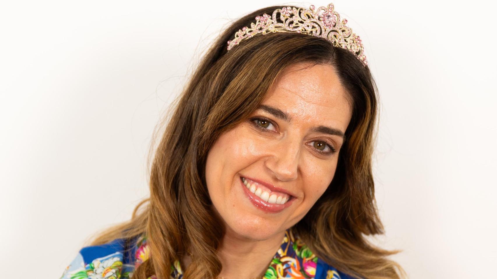 Nuria Marín fue colaboradora de 'La familia de la tele' y ahora presenta su podcast 'Reales y Revueltos' en Podimo.