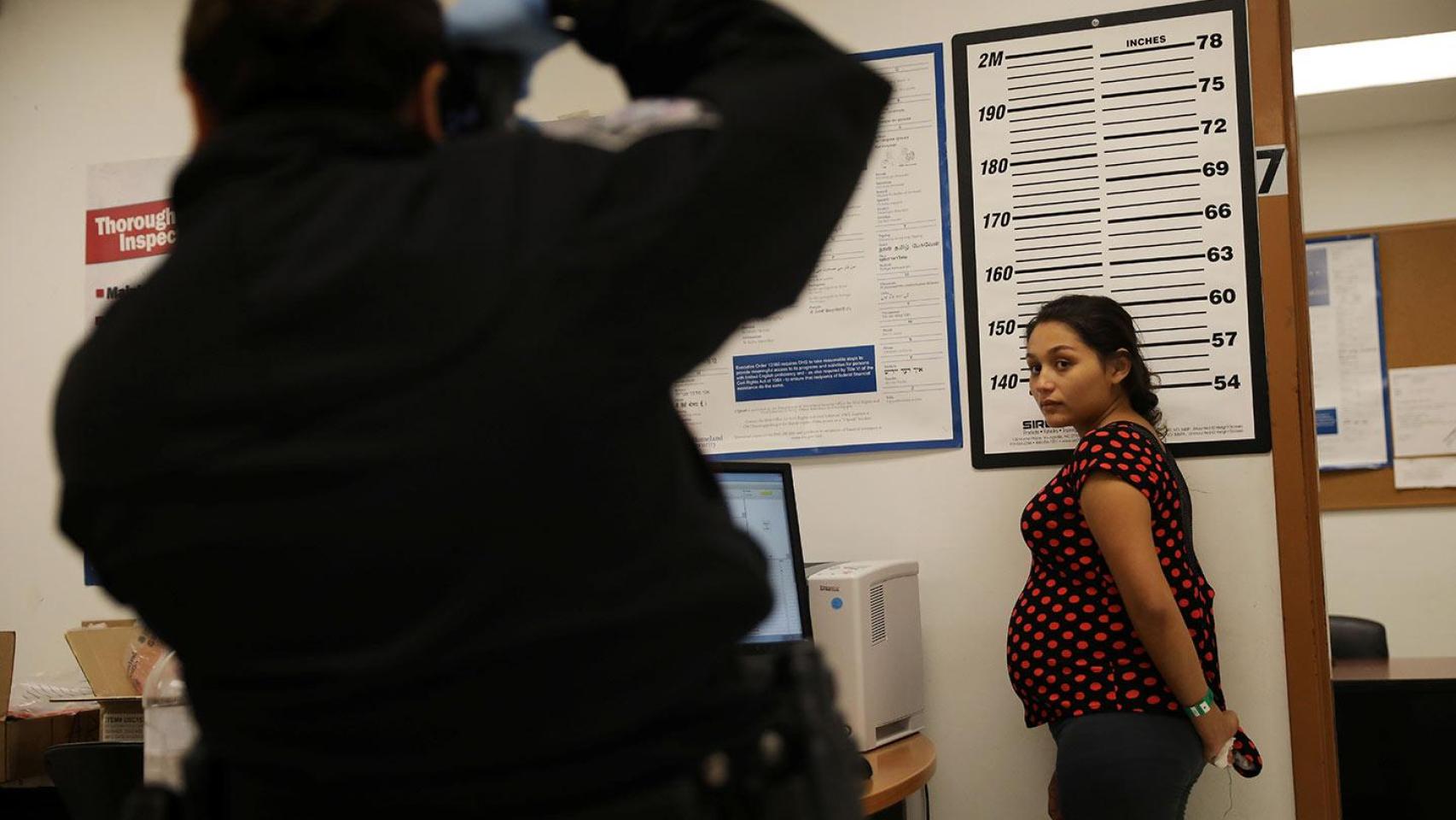 Organizaciones han exigido la liberación de la mujer detenida.