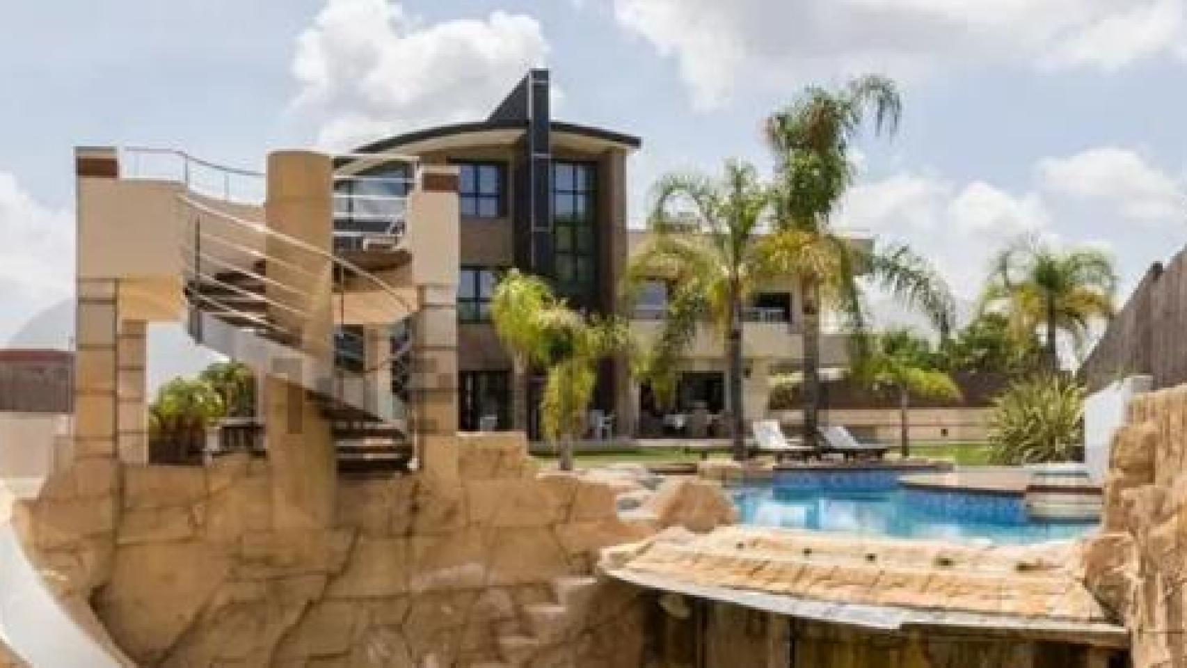 Chalet de la exclusiva urbanización Torre en Conill. Idealista