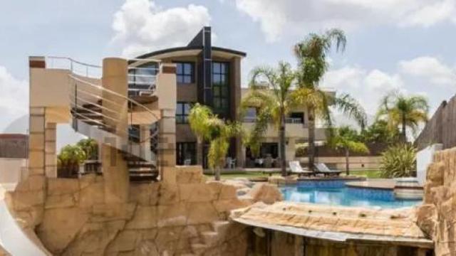 Chalet de la exclusiva urbanización Torre en Conill. Idealista