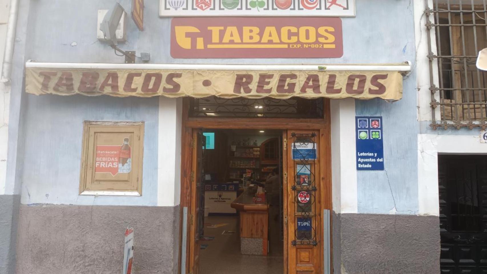 Administración de Lotería y estanco de la Plaza Mayor de Cuenca. Foto: Loterías y Apuestas del Estado.