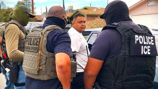 Abogado revela cómo evitar ser arrestado por ICE sin importar la apariencia o acento: “No está obligado a hablar con la policía”