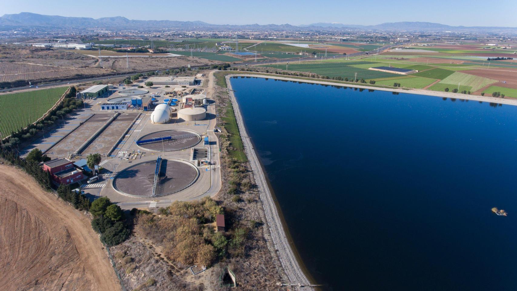 Una vista aérea de la Estación Depuradora de Aguas Residuales de Cabezo Beaza en Cartagena.