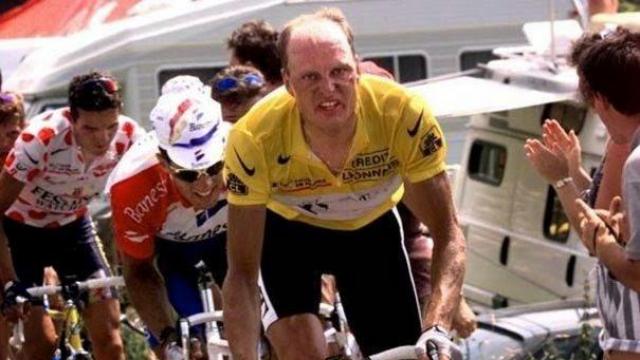 Bjarne Riis, en una etapa del Tour de Francia