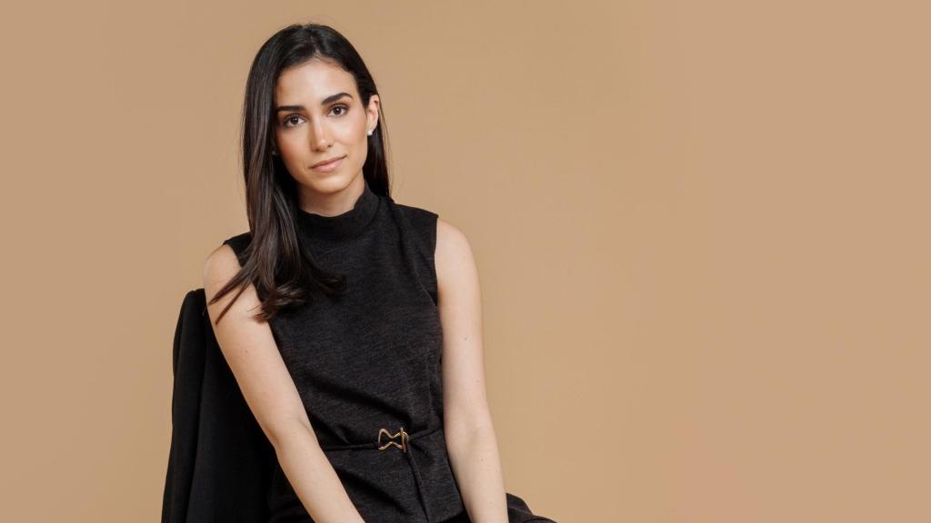 Andrea Núñez, diseñadora de Nina Woof, marca de moda perruna.