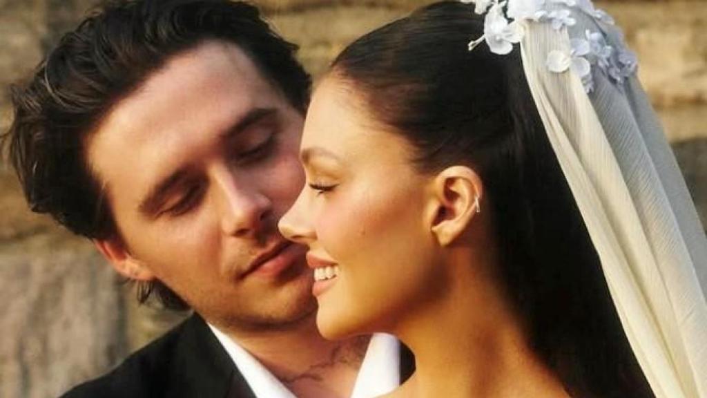 Brooklyn Beckham y Nicola Peltz renuevan sus votos sin la familia de él: David y Victoria temen haber perdido a su hijo