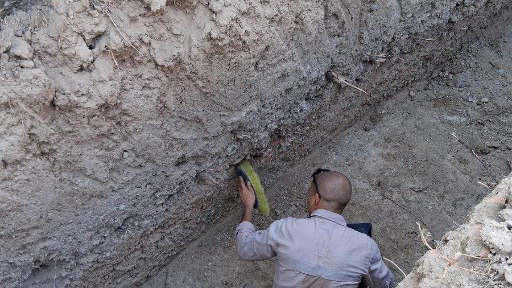 Trabajos del Plan Cuatrienal de Exhumaciones. Foto: ministro Ángel Víctor Torres.