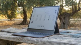 Este rival del Kindle también quiere jubilar a tu portátil: probamos la tableta 'premium' con pantalla de tinta electrónica