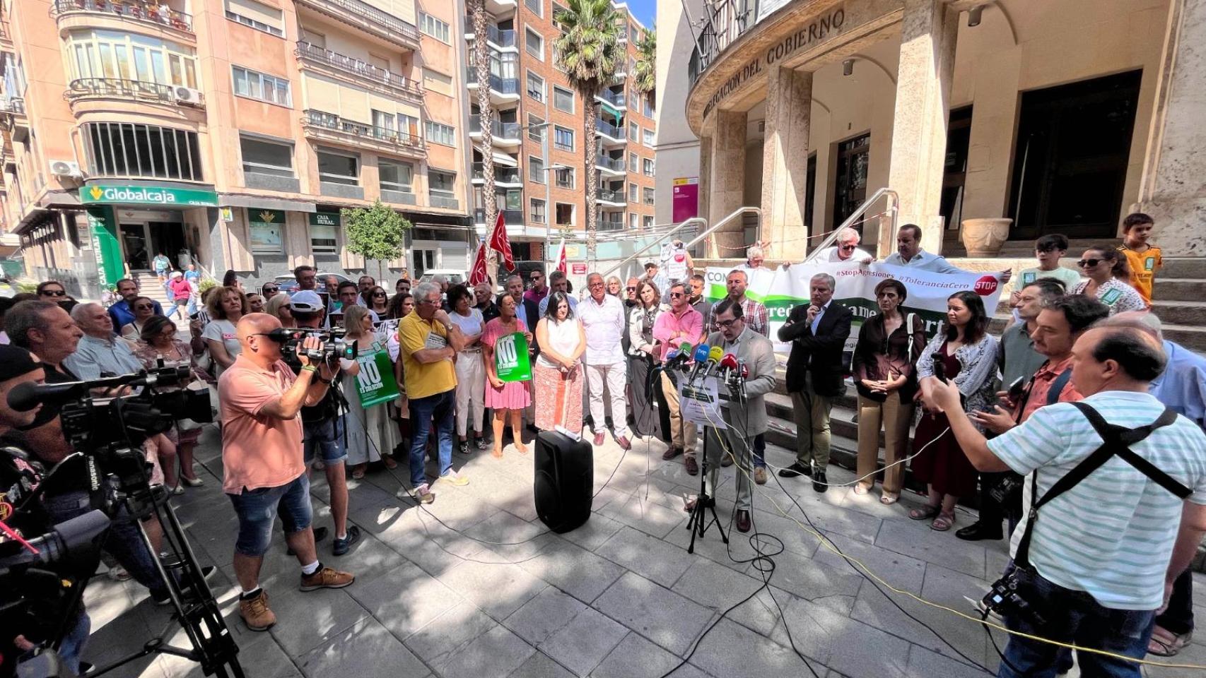 Concentración de sanitarios, este jueves en Ciudad Real.