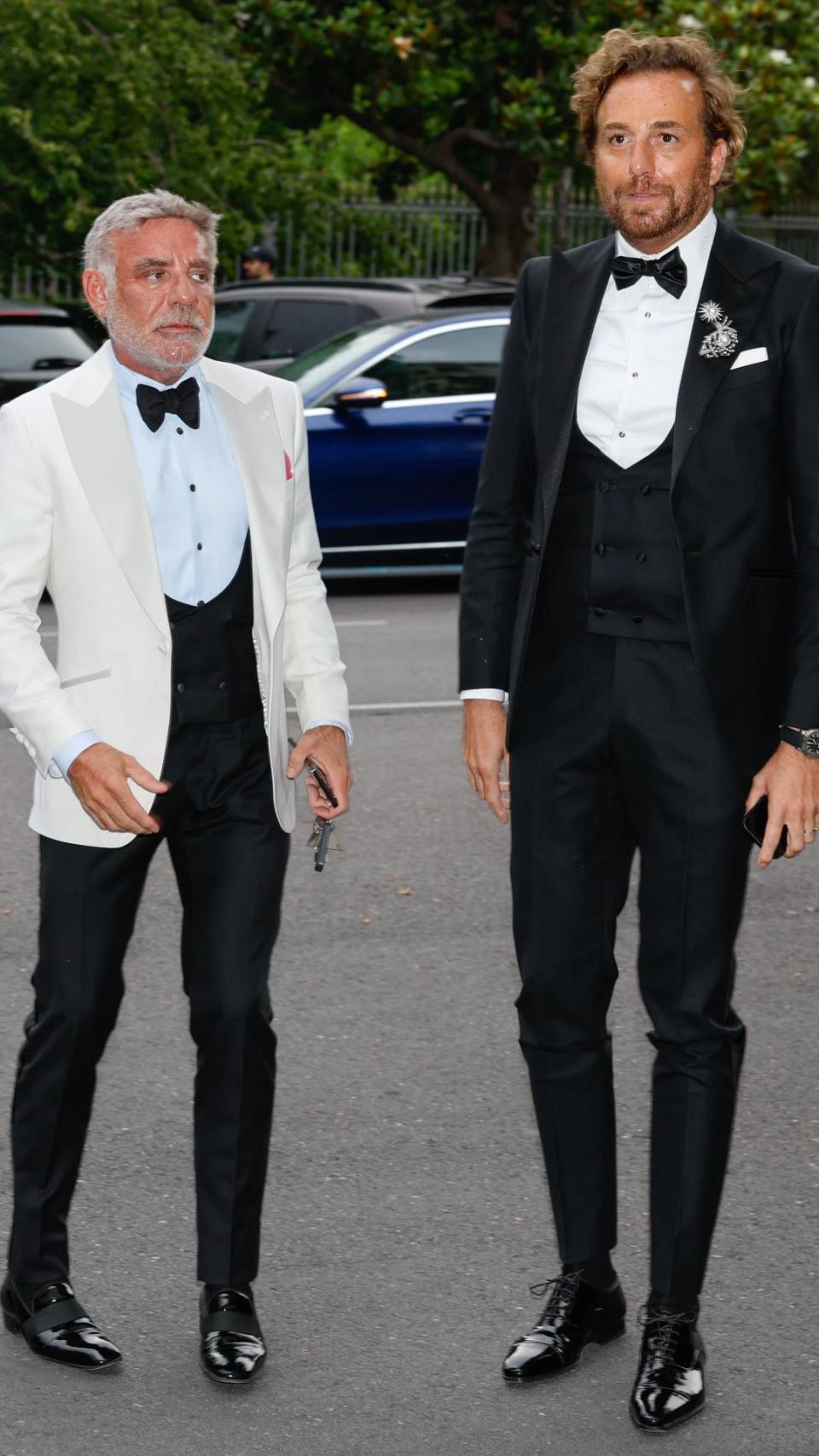 Joaquín Torres y Raúl Prieto, en la boda de Kiko Matamoros y Marta López Álamo en Madrid, el 2 de junio de 2023.