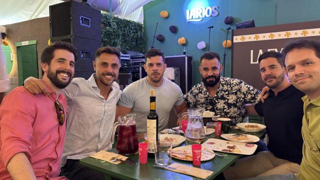 Degustar la Feria de Málaga a cada bocado: paella gratis, jamón a precio de oro y menús para los que quieren ahorrar