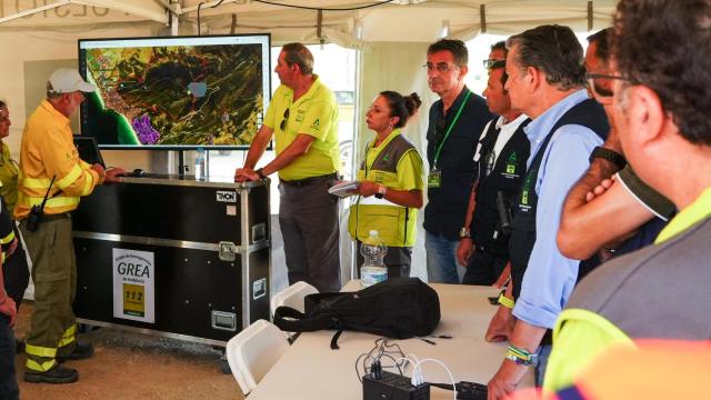 Puesto de mando avanzado del Plan INFOCA en el incendio de Tarifa.