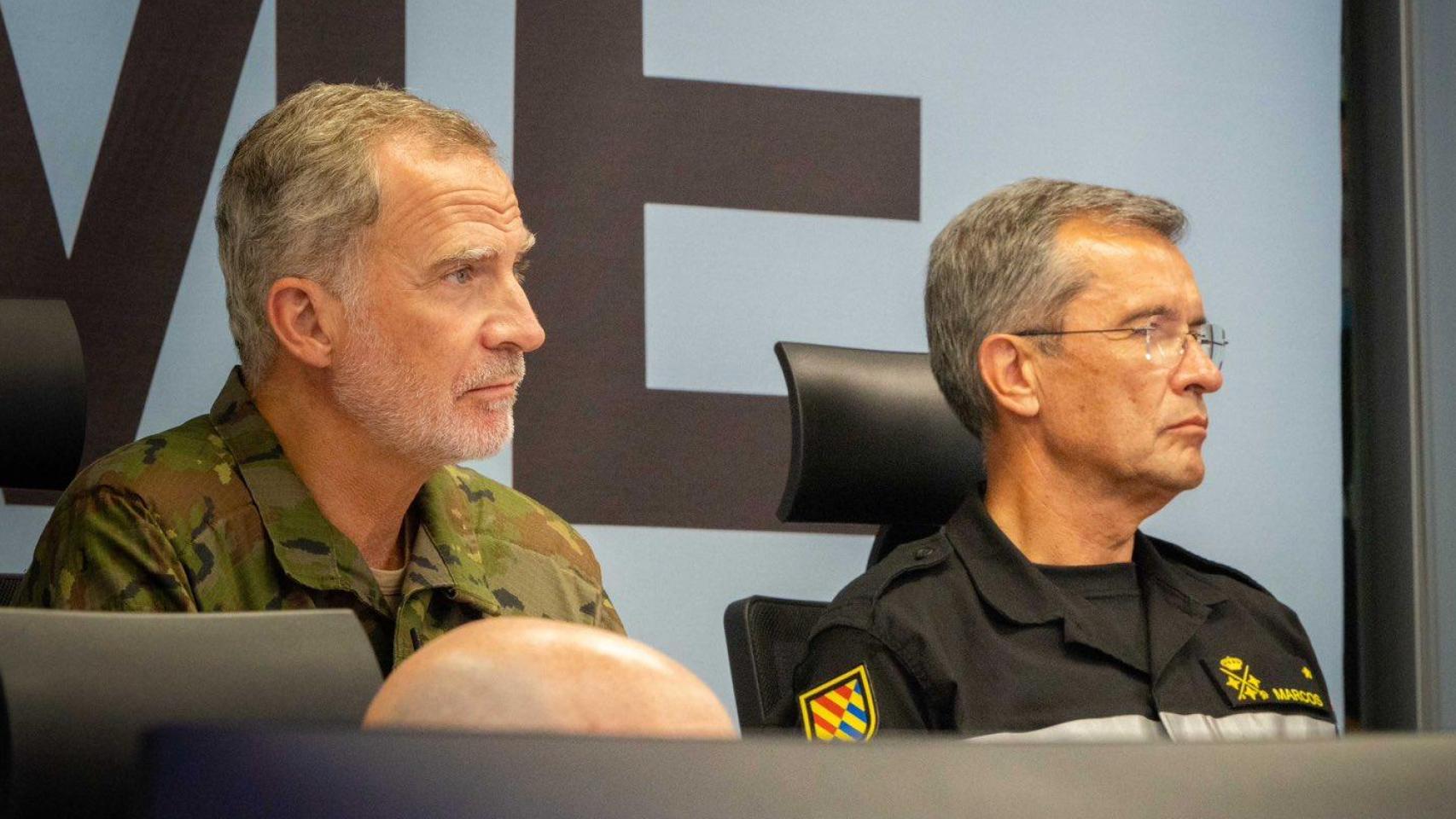 El rey Felipe VI se traslada este domingo a la sede de la UME en Torrejón de Ardoz, en Madrid.