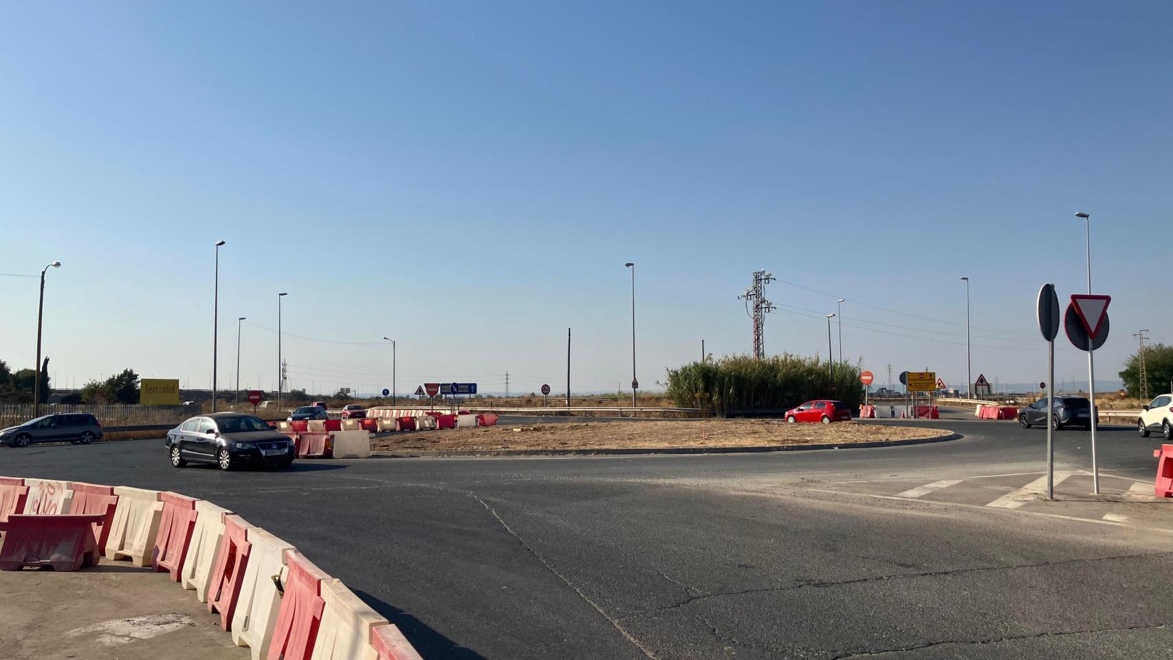 La rotonda de la Avenida de la Ingeniería en su cruce con la Supernorte será una calzada de cuatro carriles.