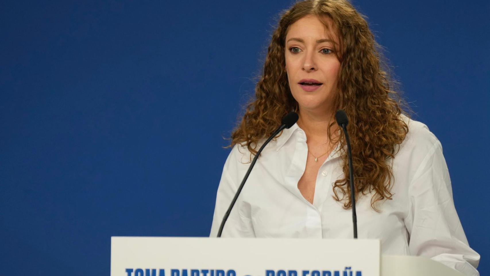 La portavoz del PP, Ester Muñoz, este lunes en rueda de prensa.