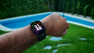 Moto Watch Fit