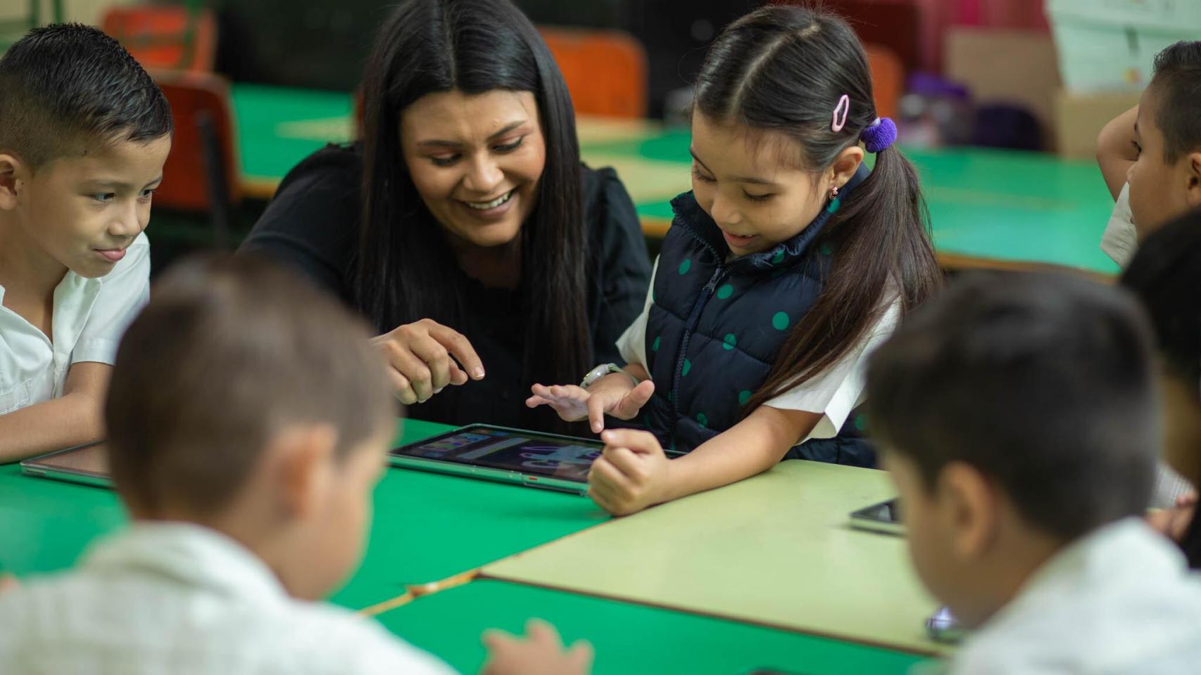 Con su primera convocatoria abierta, la aceleradora de Giga busca impulsar soluciones de conectividad escalables y de código abierto que contribuyan a reducir la brecha digital en el ámbito educativo.
