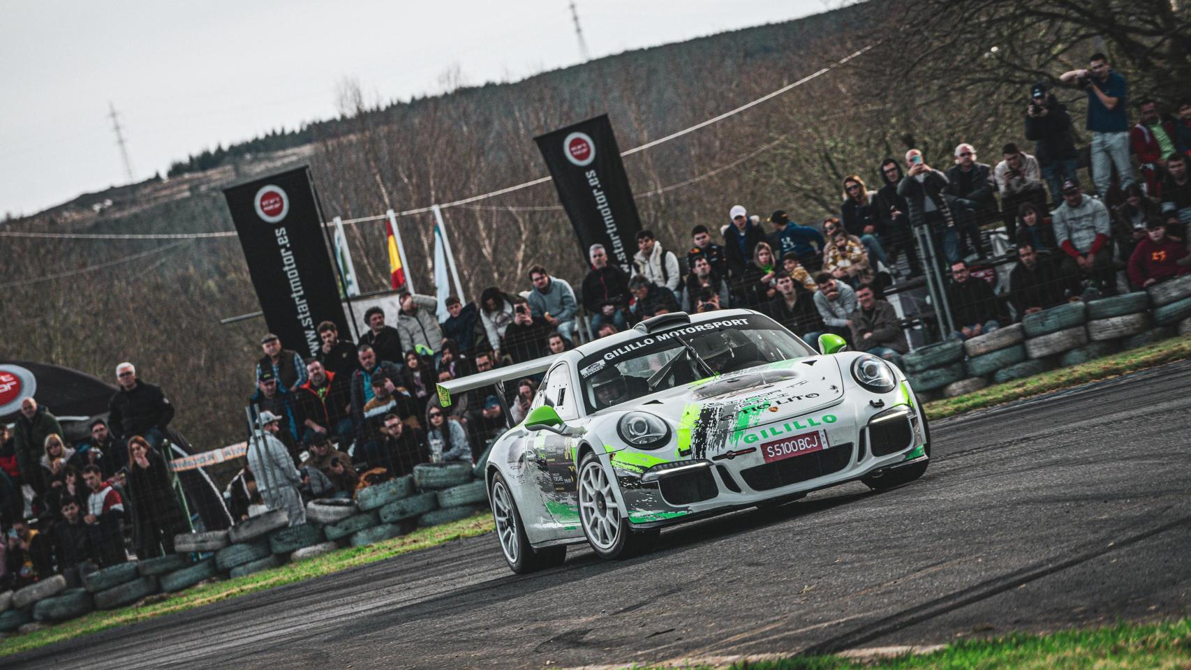 Uno de los vehículos en competición.