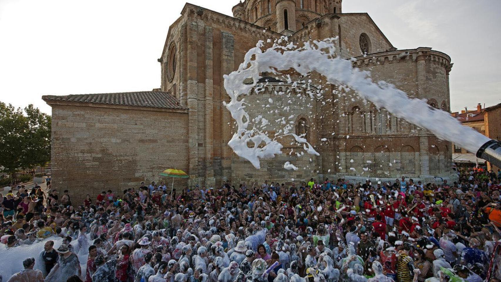 Fiesta de la espuma de San Agustín en Toro