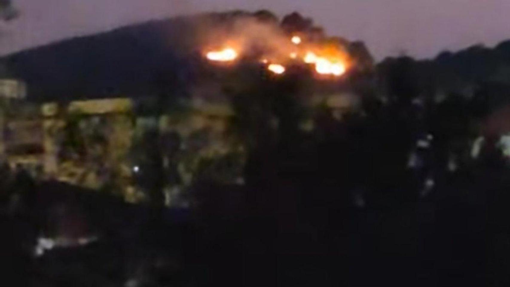 Imagen del fuego en Monte Tortuga.
