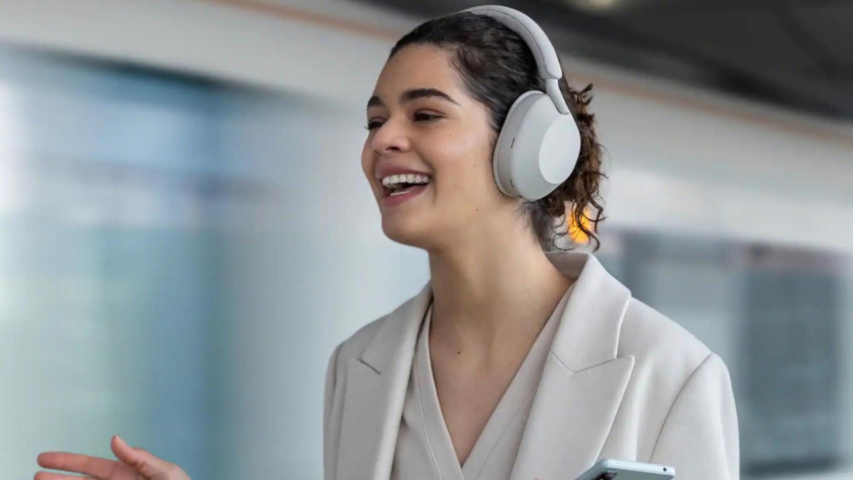 Auriculares inalámbricos Sony WH-1000XM5