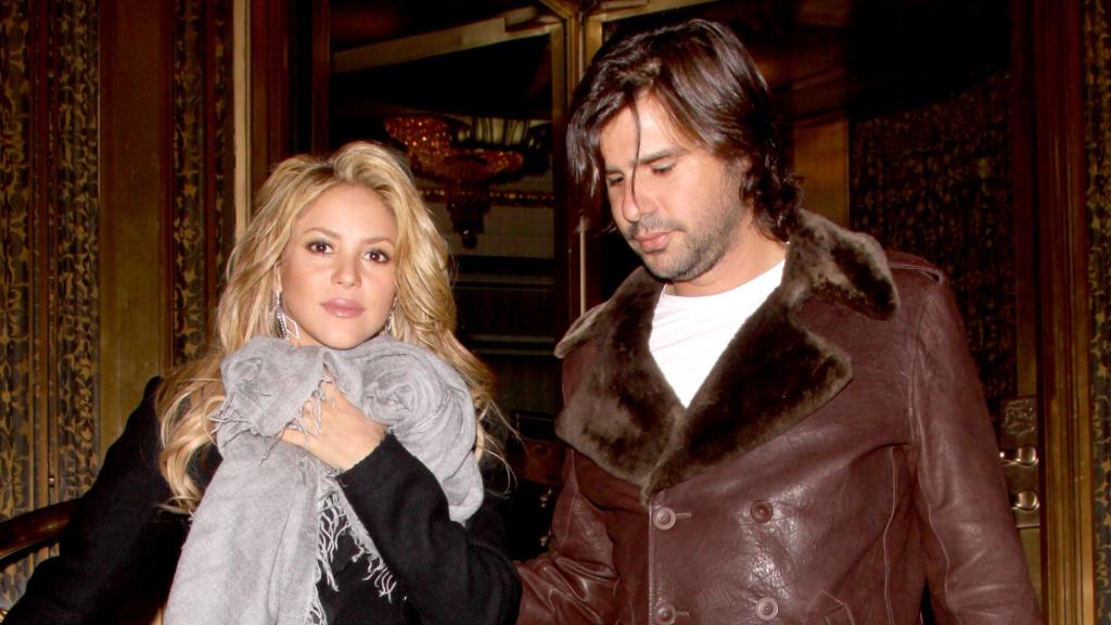 Shakira y Antonio de la Rúa en Nueva York, en enero de 2010.