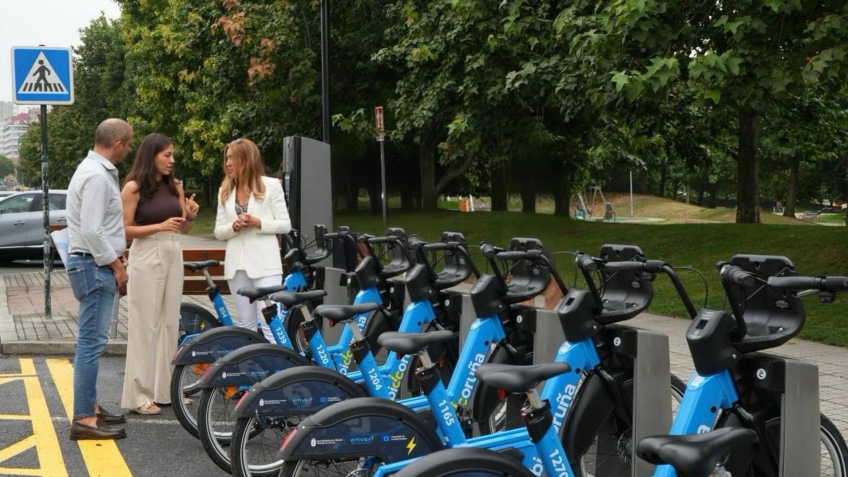 BiciCoruña suma tres nuevas estaciones: dos de ellas funcionan con luz solar